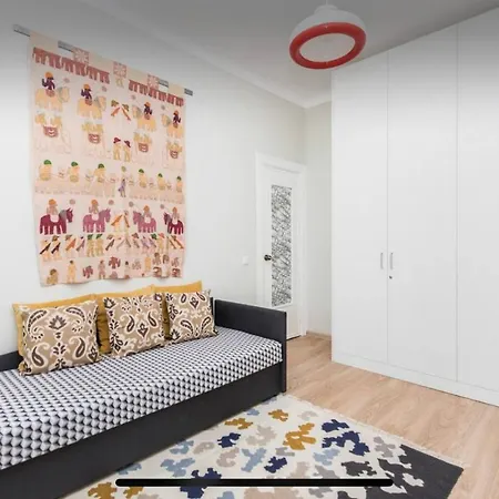 Vintage 2bed Condo-prime Appartement *